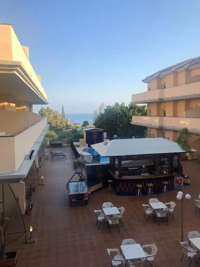 Aparthotel Vista De Rey à Benalmádena